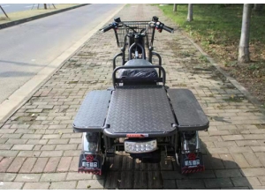 載重王三輪車