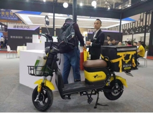 國標(biāo)電動自行車